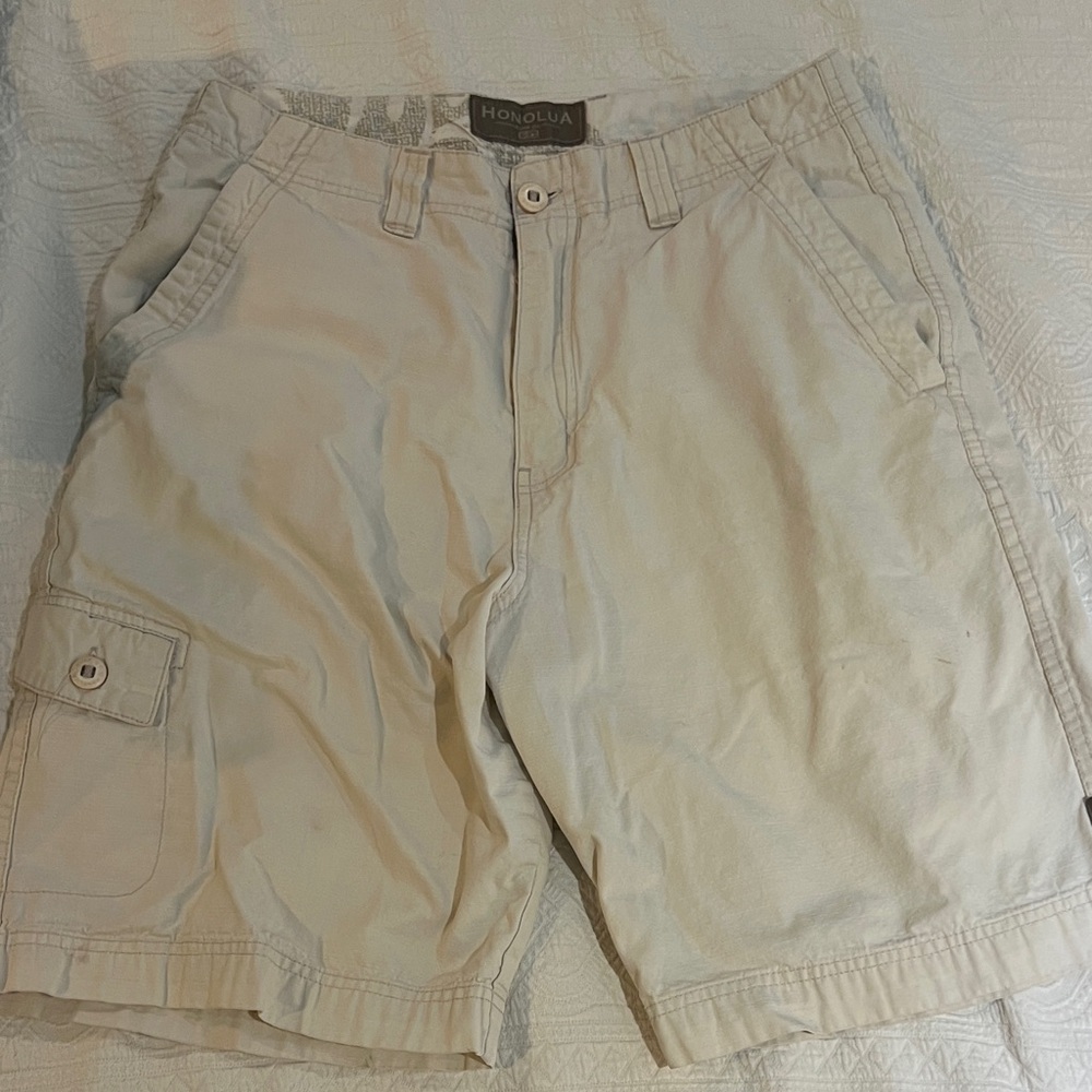 🦋Honolua Men's Beige Cargo Shorts🦋